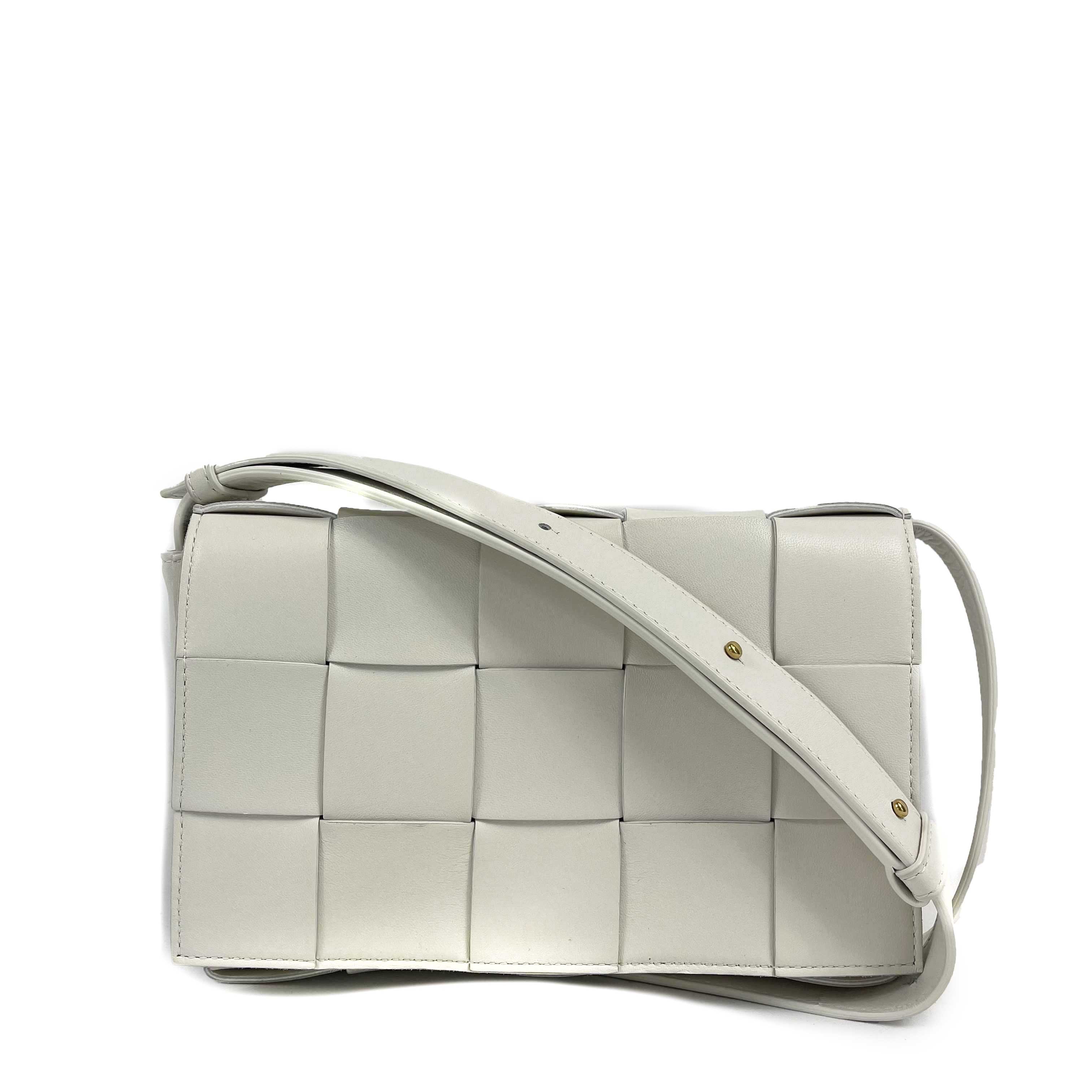 ショルダーバッグ BOTTEGA VENETA Men Shoulder bag White 741777V2XU1 8482 Front Side - with chain.